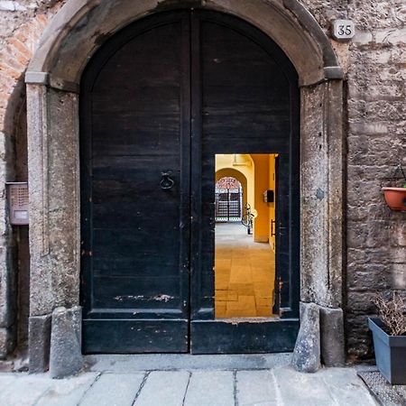 Appartamento Tivano In Centro Storico コモ エクステリア 写真