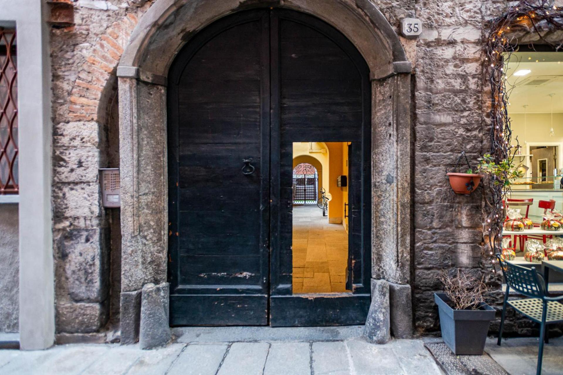 Appartamento Tivano In Centro Storico コモ エクステリア 写真